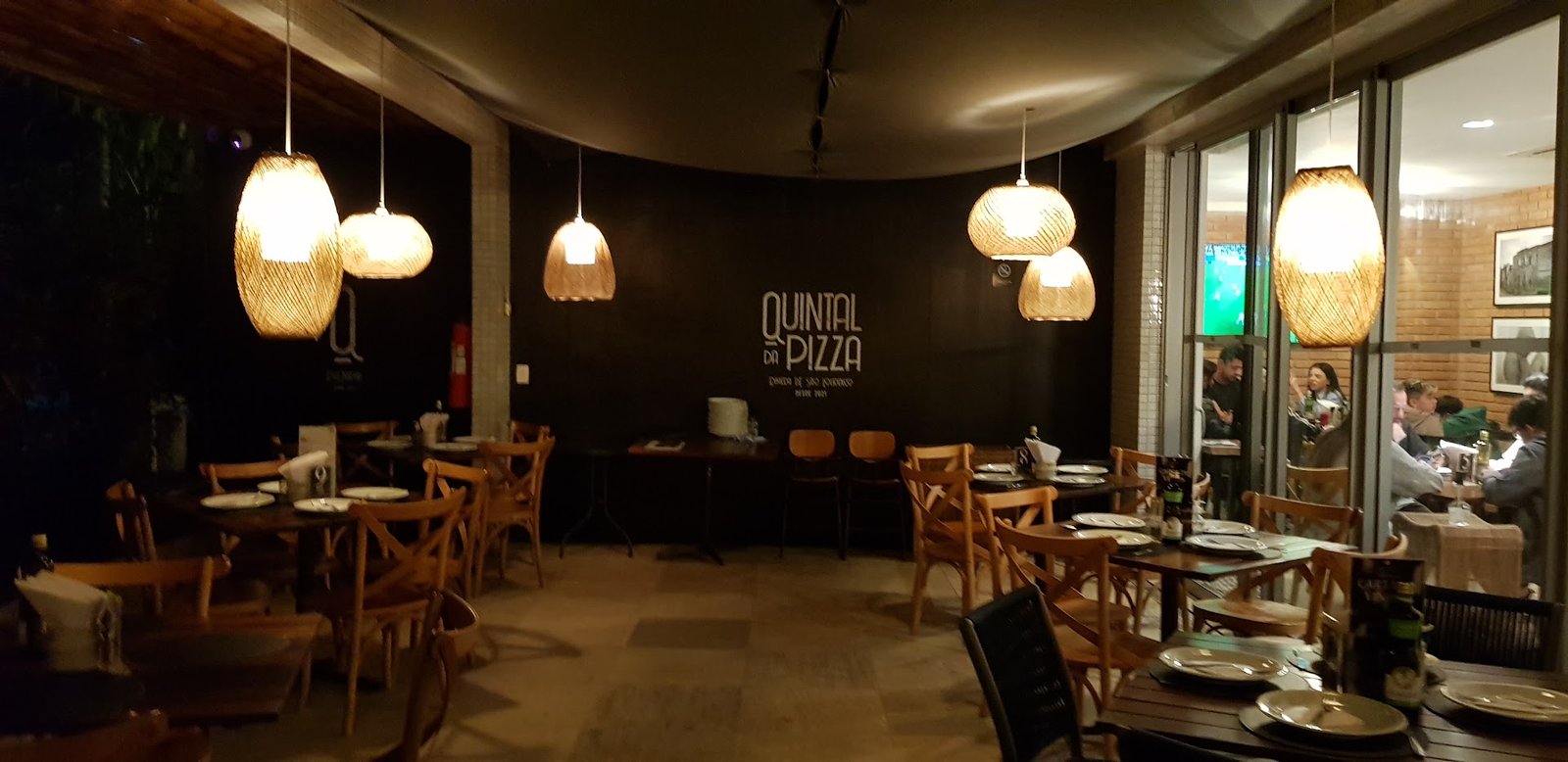 Quintal da Pizza Riviera – Pizzaria em São Lourenço