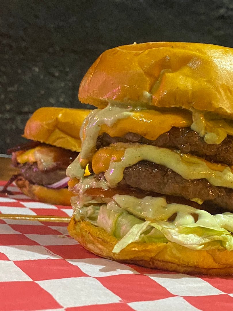 MG Burger em Bertioga - Hambúrgueres Artesanais e Mais