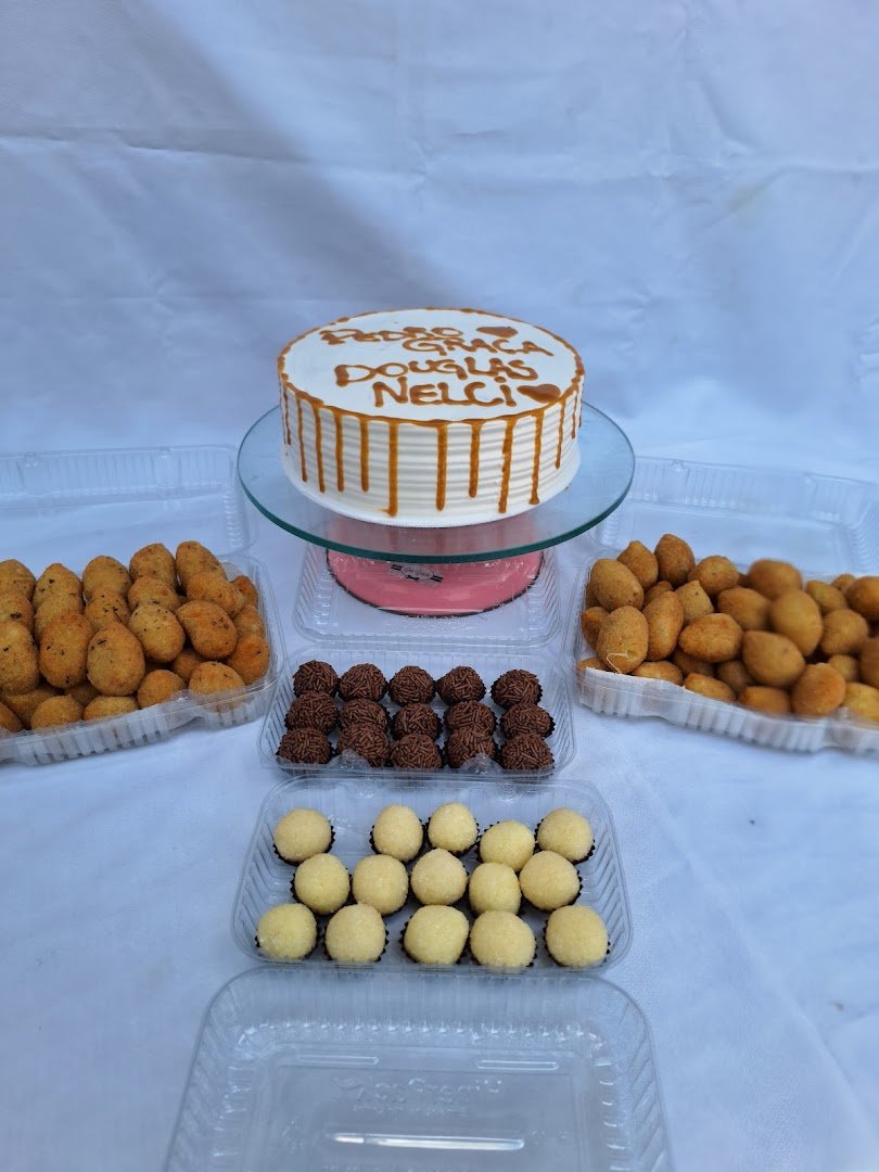 Delícias da Ka Confeitaria Artesanal - Chácara Vista Linda - Confeitaria Artesanal