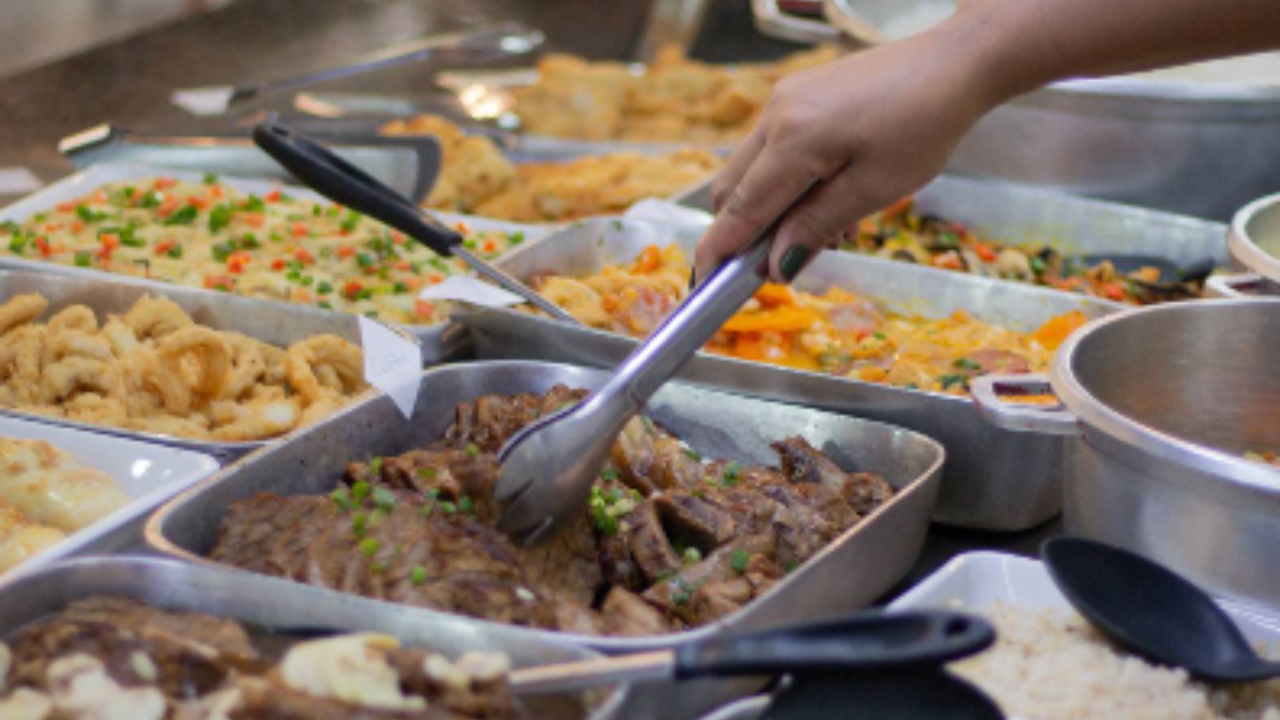 Restaurante Caravelas foto buffet